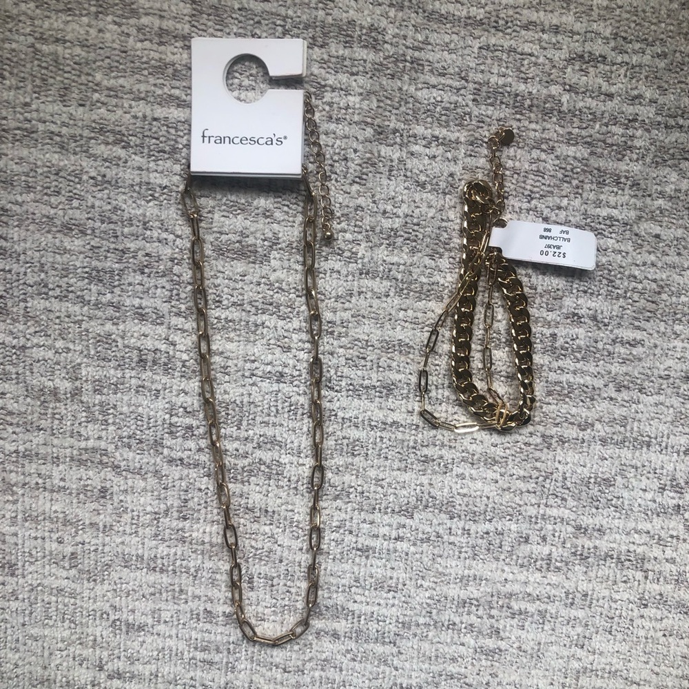 NWT Francesca’s gold link chain necklace and bracelet set